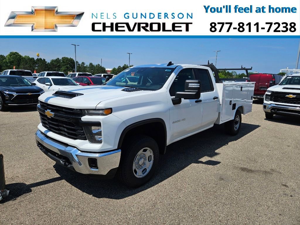 2024 Chevrolet Silverado 2500HD Work Truck photo 2