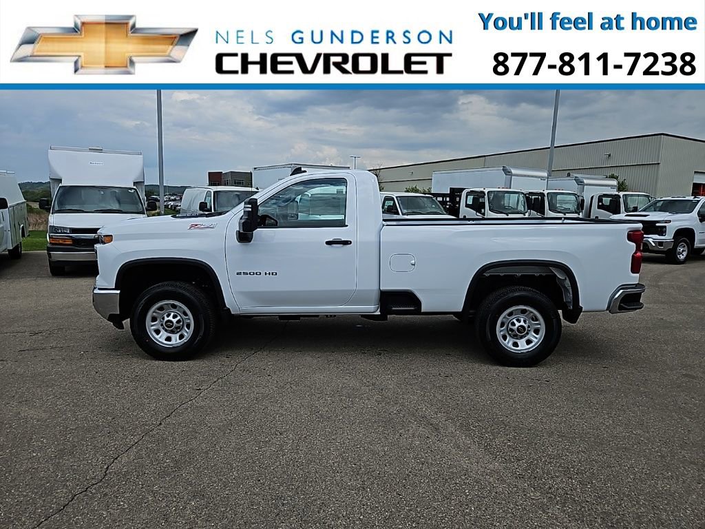 2025 Chevrolet Silverado 2500HD Work Truck photo 3
