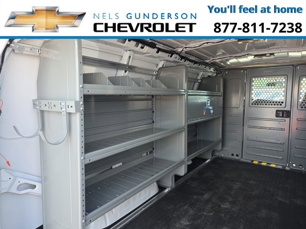 2025 Chevrolet Express Cargo Work Van - Photo 14
