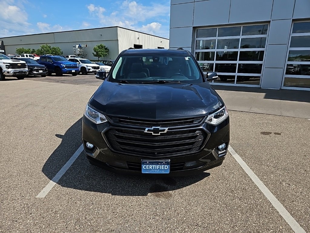 Certified 2021 Chevrolet Traverse Premier with VIN 1GNEVKKW6MJ221159 for sale in Osseo, WI