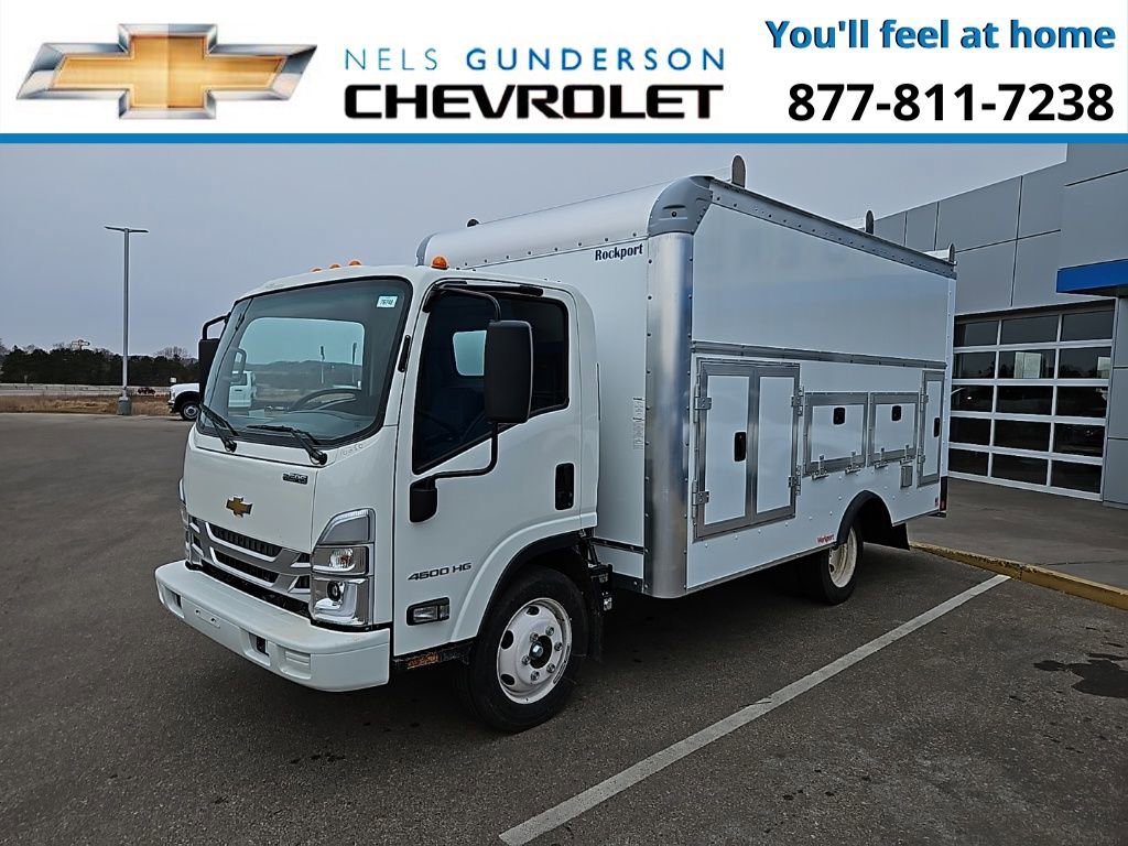 2024 Chevrolet Silverado 4500HD Base photo 3