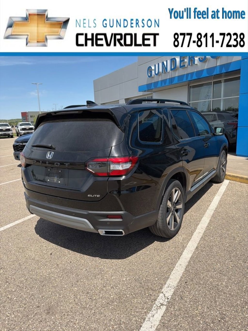 Used 2025 Honda Pilot Elite