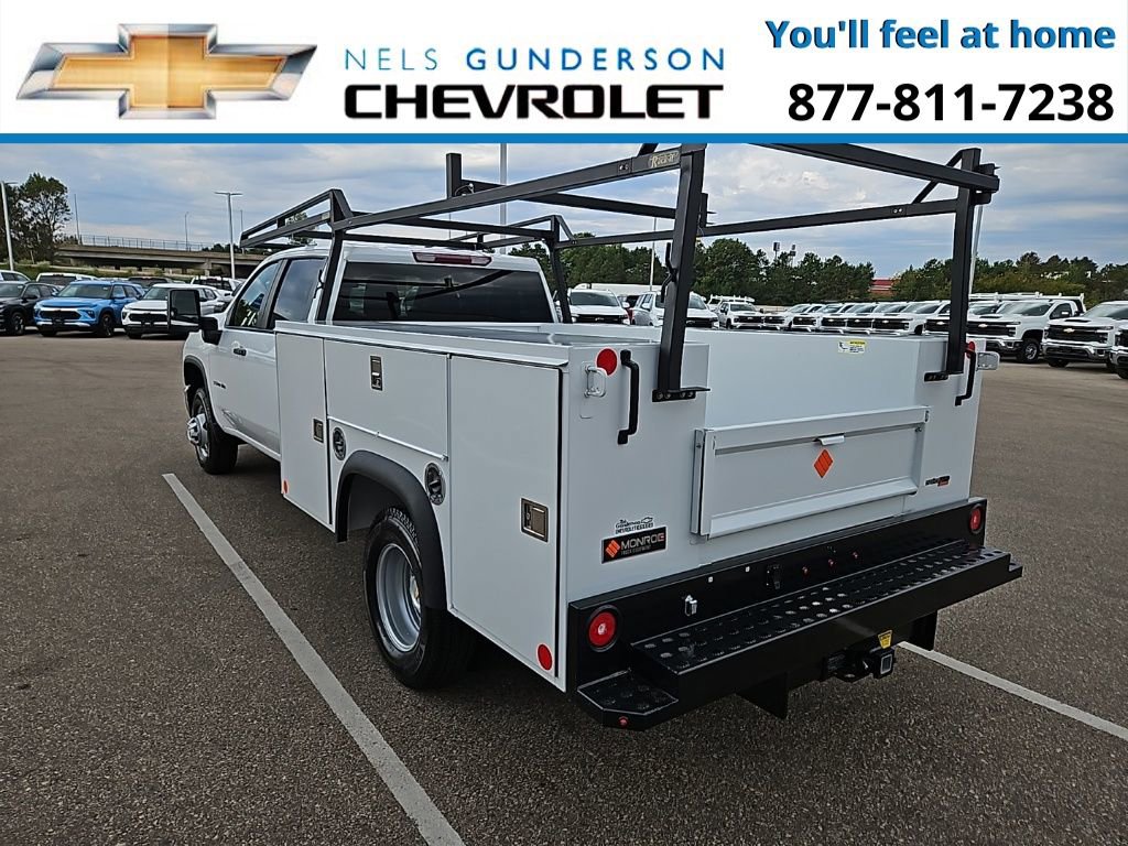 2024 Chevrolet Silverado 3500HD Work Truck photo 3