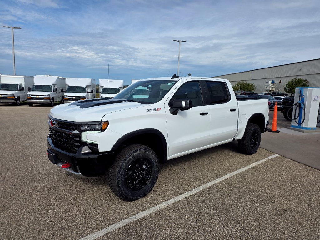 New 2026 Chevrolet Silverado 1500 ZR2 Truck
