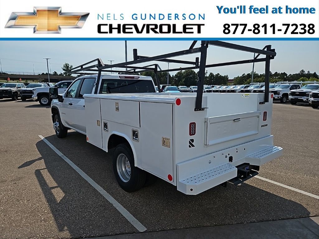 2024 Chevrolet Silverado 3500HD Work Truck photo 3