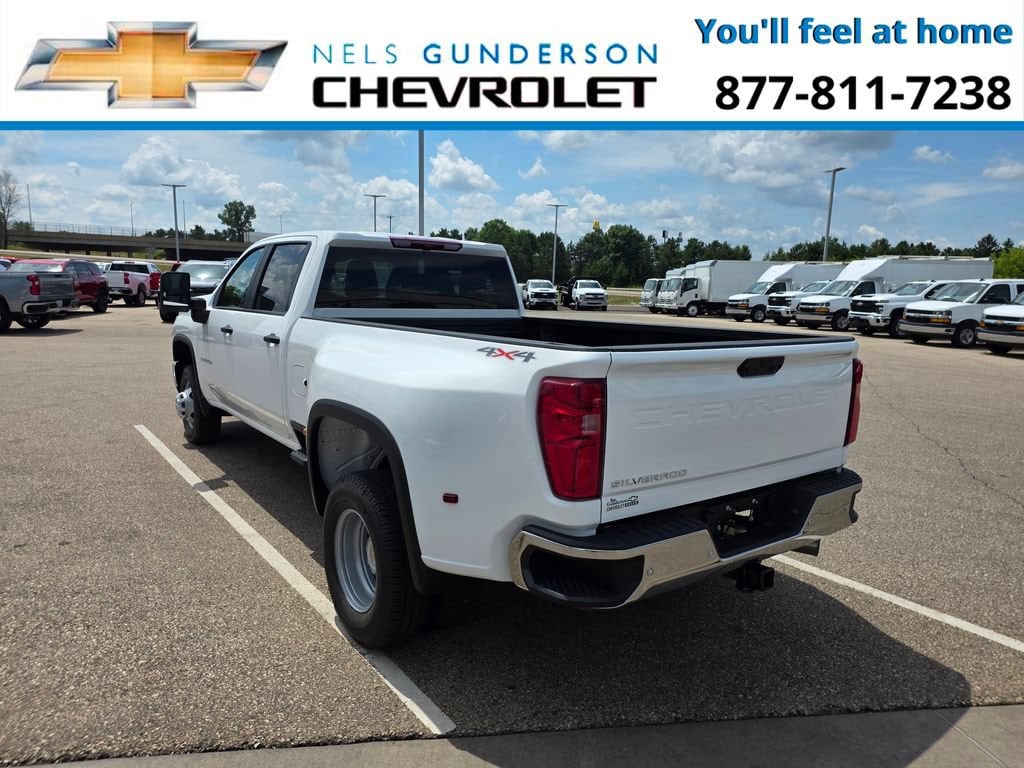 2026 Chevrolet Silverado 3500 HD Work Truck - Photo 5