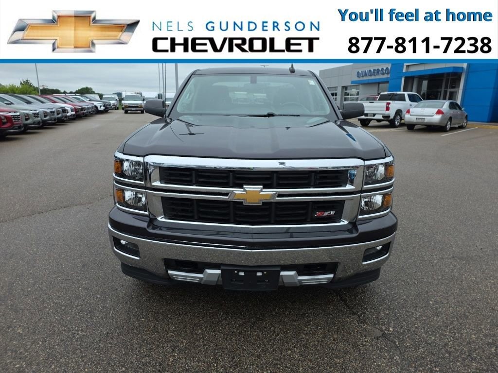 Used 2015 Chevrolet Silverado 1500 LT with VIN 1GCVKRECXFZ349579 for sale in Osseo, WI