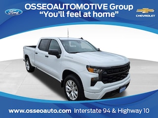 2023 Chevrolet Silverado 1500 Custom Truck