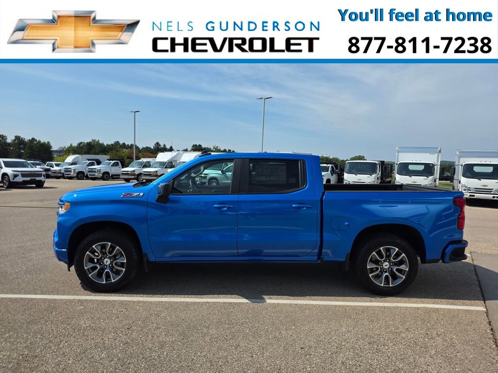 2025 Chevrolet Silverado 1500 RST photo 3