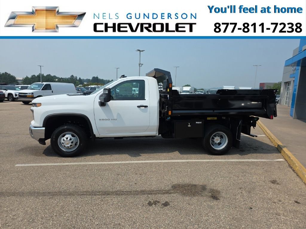 2025 Chevrolet Silverado 3500HD Work Truck photo 3