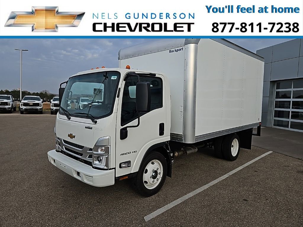 2025 Chevrolet Silverado 4500HD Base photo 2