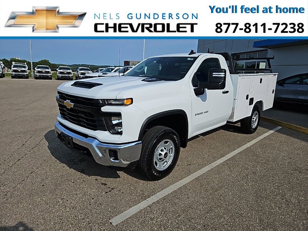 2024 Chevrolet Silverado 2500HD photo 3