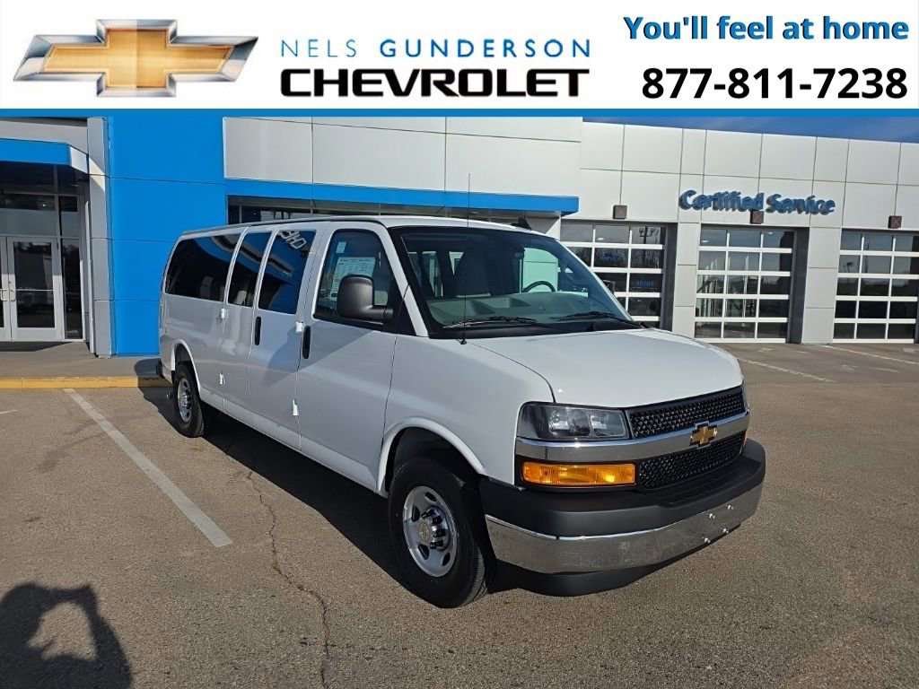2025 Chevrolet Express Passenger 3500 photo 2