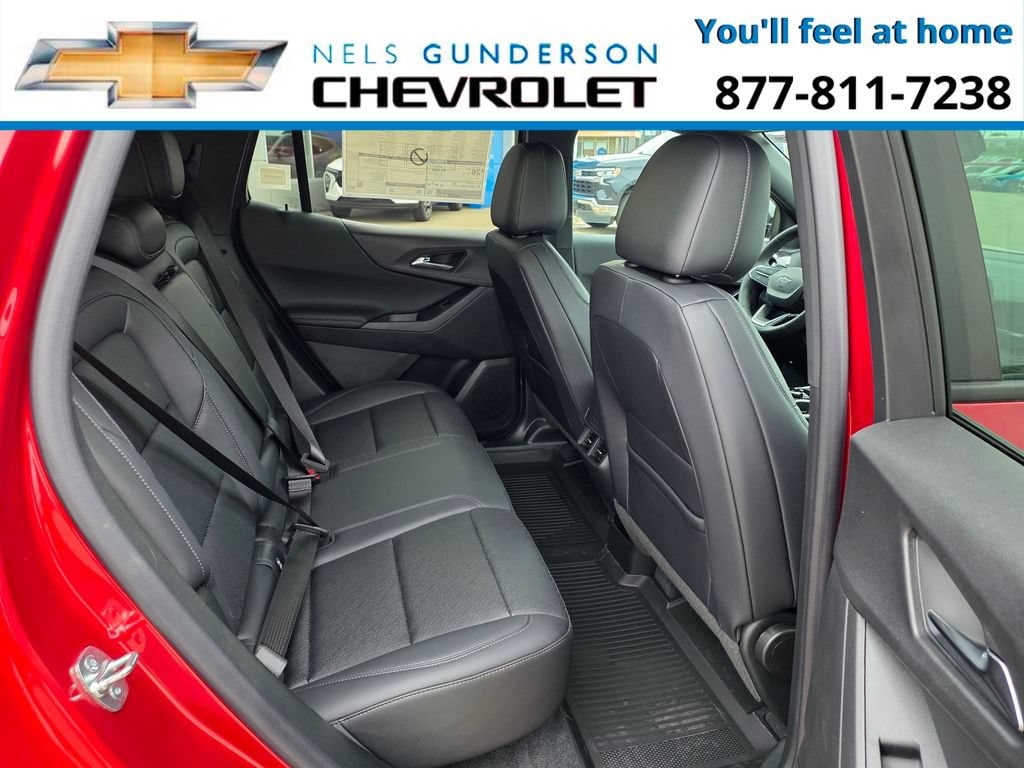 2027 Chevrolet Equinox LT - Photo 11