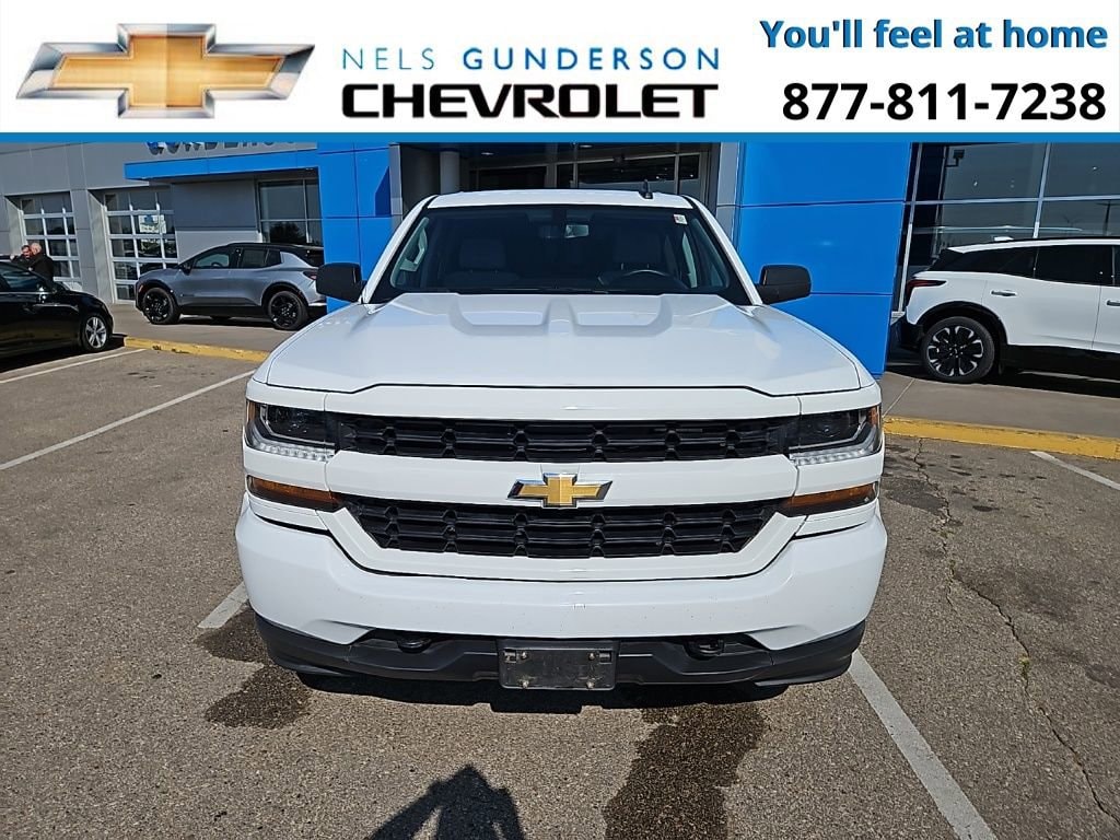 Used 2018 Chevrolet Silverado 1500 Custom with VIN 1GCVKPECXJZ289266 for sale in Osseo, WI