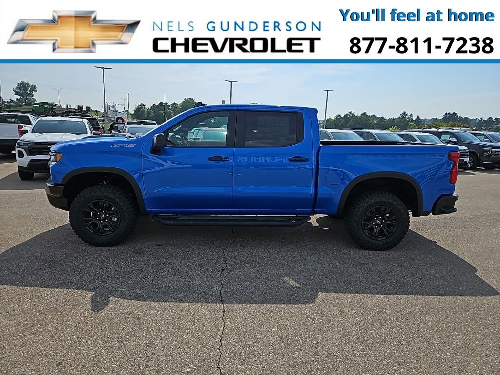 2025 Chevrolet Silverado 1500 ZR2 photo 3