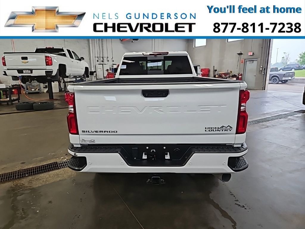 2023 Chevrolet Silverado 3500HD High Country - Photo 6