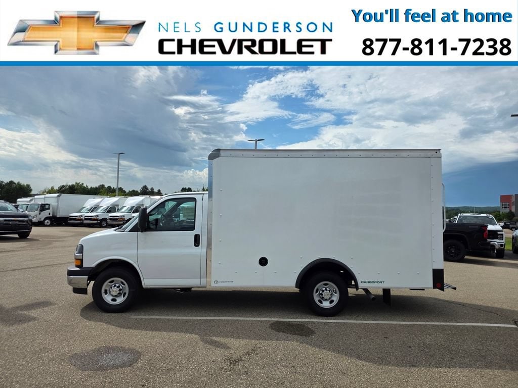 New 2026 Chevrolet Express Cutaway 3500 1WT Cutaway Van