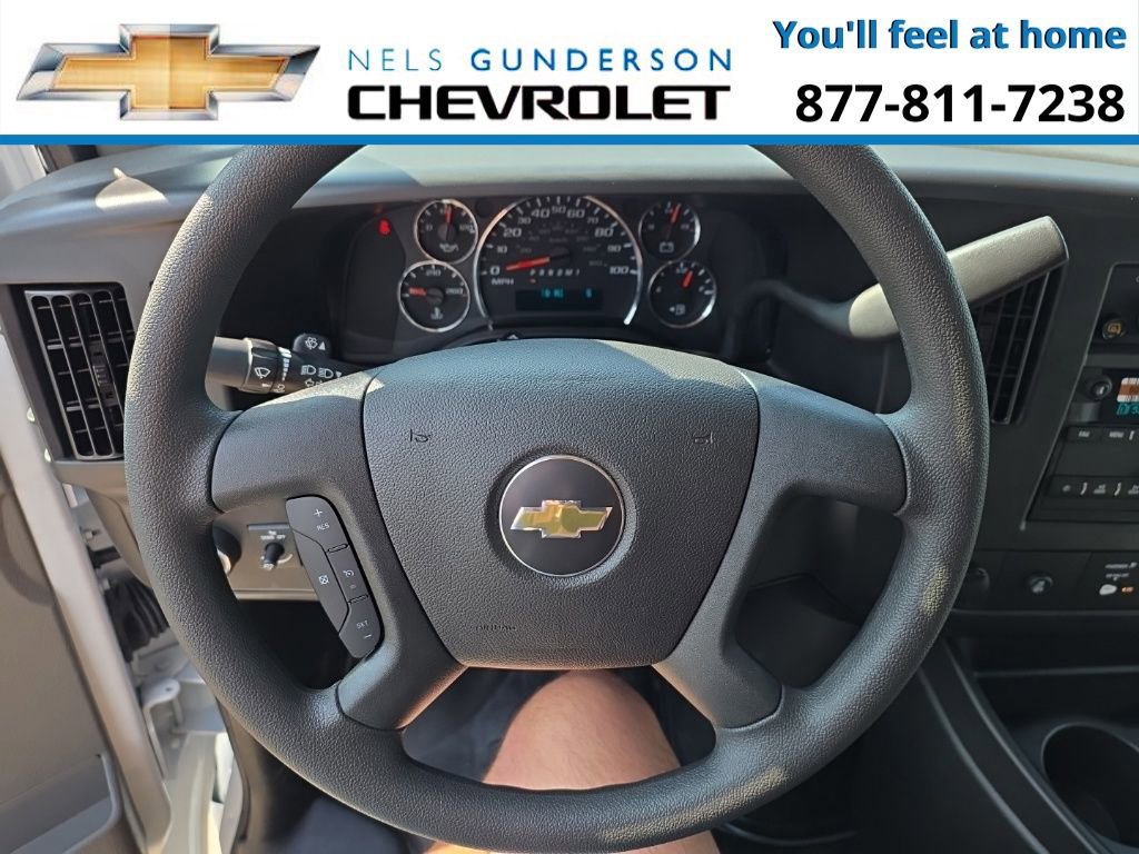 2025 Chevrolet Express Cargo Work Van - Photo 19