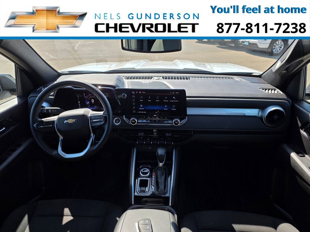 2023 Chevrolet Colorado LT - Photo 11