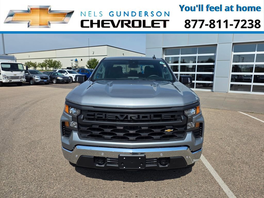 2025 Chevrolet Silverado 1500 photo 2