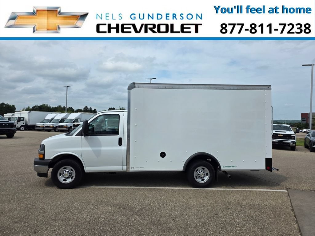 New 2026 Chevrolet Express Cutaway 3500 1WT Cutaway Van