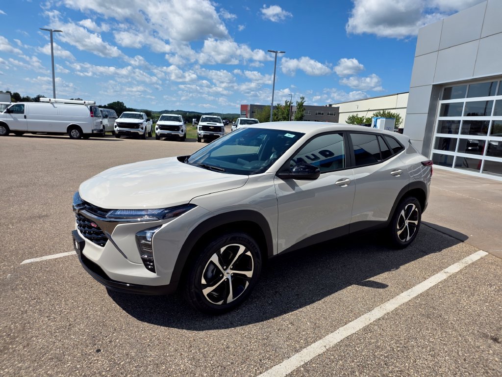 New 2026 Chevrolet Trax 1RS SUV
