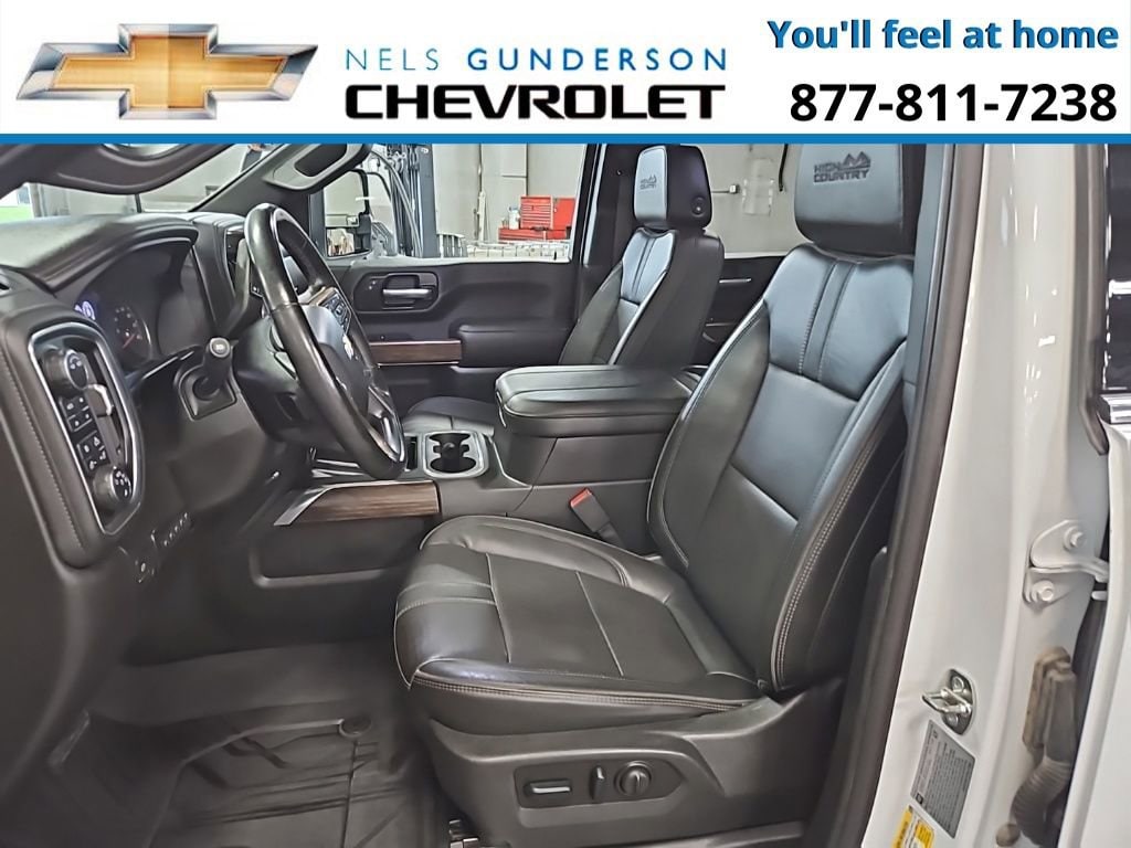 2023 Chevrolet Silverado 3500HD High Country - Photo 17