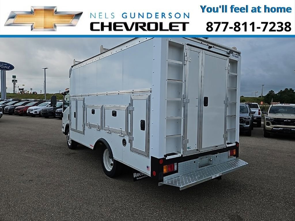 New 2025 Chevrolet Low Cab Forward 4500 HG Base Truck