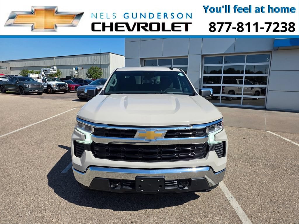 2026 Chevrolet Silverado 1500 LT - Photo 2