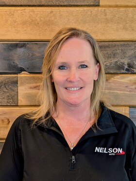 Staff member Melissa Larson from ID_8de73386f988