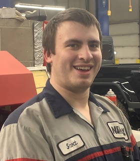 Staff member Scott Krause from ID_9cd652124b5a