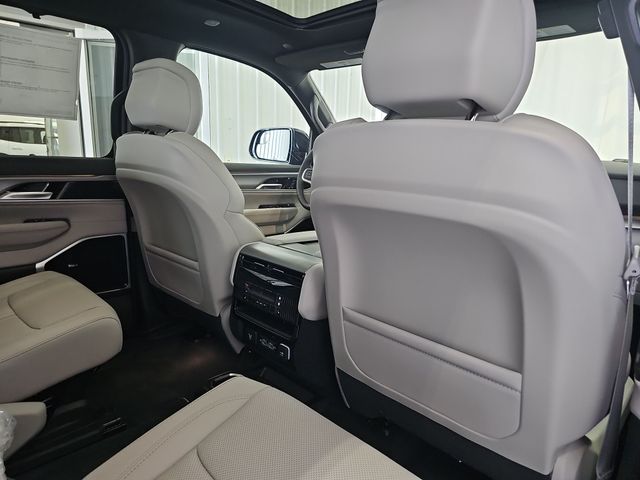 2026 Jeep Grand Wagoneer Limited Reserve - Photo 32