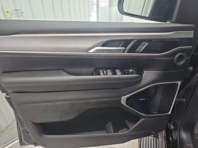 2026 Jeep Grand Wagoneer Limited Reserve - Photo 10