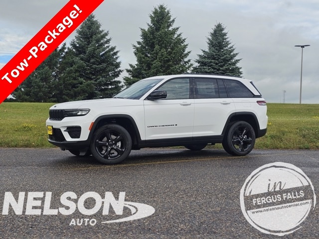 2025 Jeep Grand Cherokee Altitude's photo