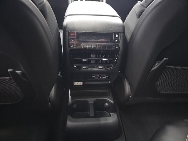 2025 Jeep Grand Cherokee L Overland - Photo 35