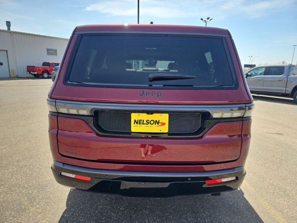 New 2026 Jeep Grand Wagoneer LIMITED RESERVE 4X4 Sport Utility