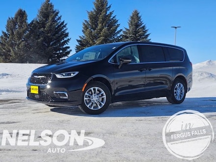 2026 Chrysler Pacifica SELECT AWD Passenger Van