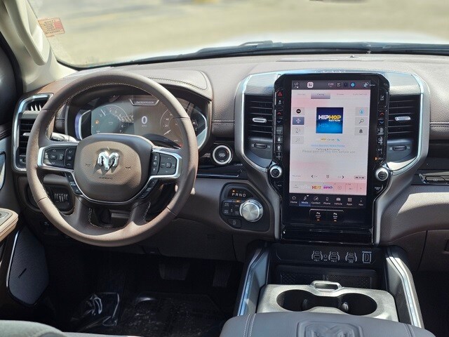 2026 Ram 1500 Laramie photo 2