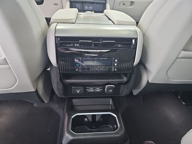 2026 Jeep Grand Wagoneer Limited Reserve - Photo 44