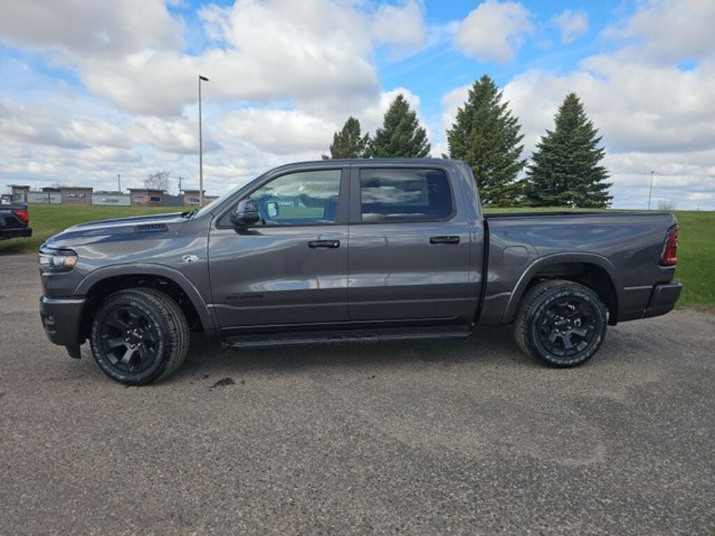 New 2026 Ram 1500 BIG HORN CREW CAB 4X4 5'7 BOX Pickup