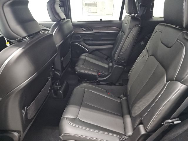 2025 Jeep Grand Cherokee L Overland - Photo 21