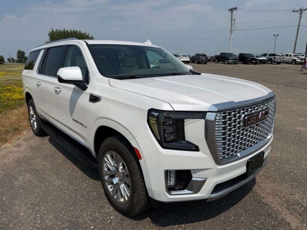 Used 2023 GMC Yukon XL Denali SUV