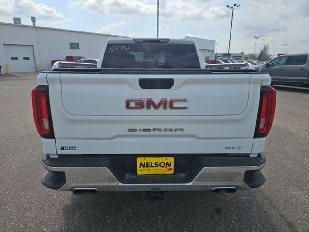 Used 2024 GMC Sierra 1500 SLT Truck