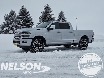 2026 Ram 3500 LIMITED CREW CAB 4X4 6'4 BOX Pickup