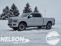 2026 Ram 3500 LIMITED CREW CAB 4X4 6'4 BOX Pickup