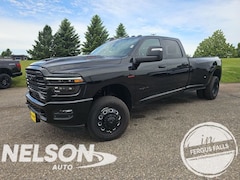 2026 Ram 3500 LARAMIE CREW CAB 4X4 8' BOX Pickup