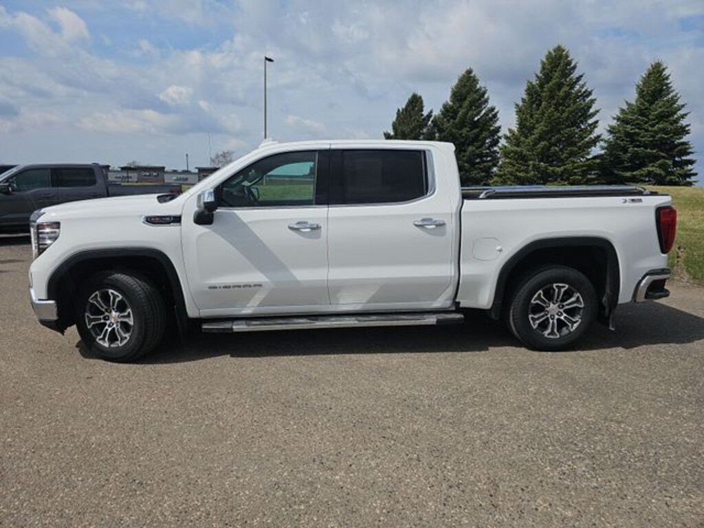 Used 2024 GMC Sierra 1500 SLT Truck