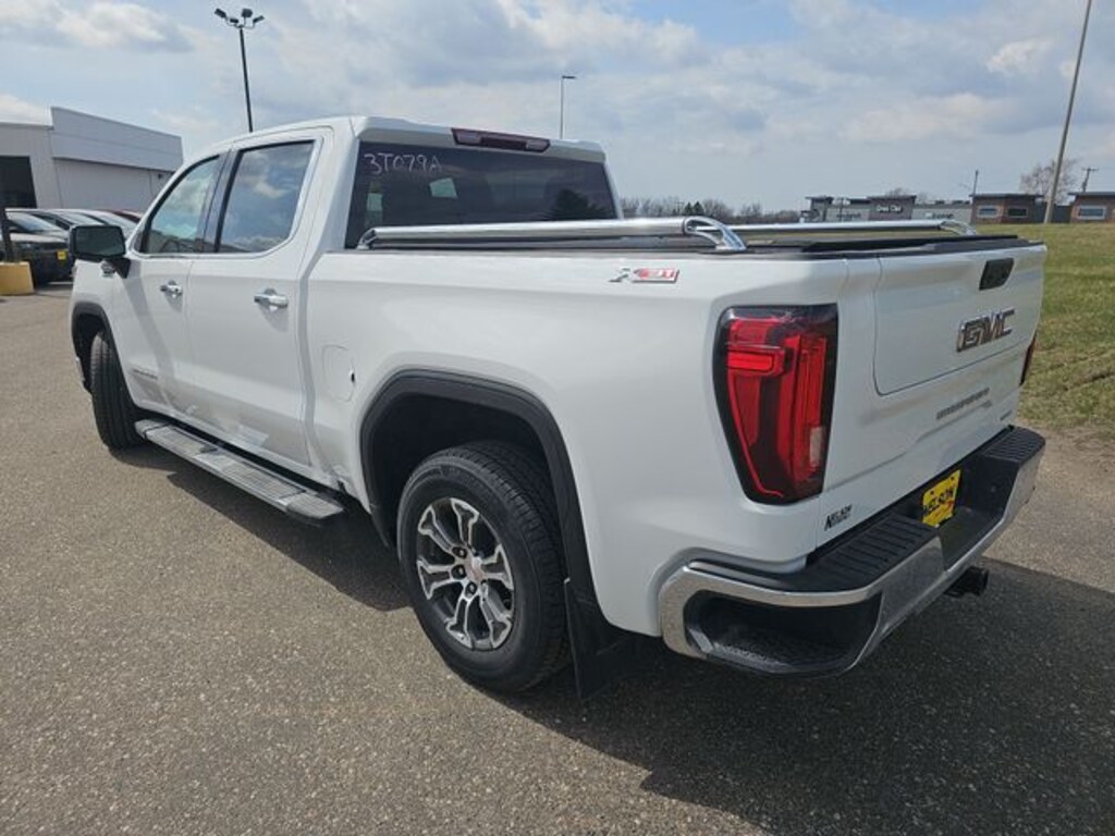 Used 2024 GMC Sierra 1500 SLT Truck