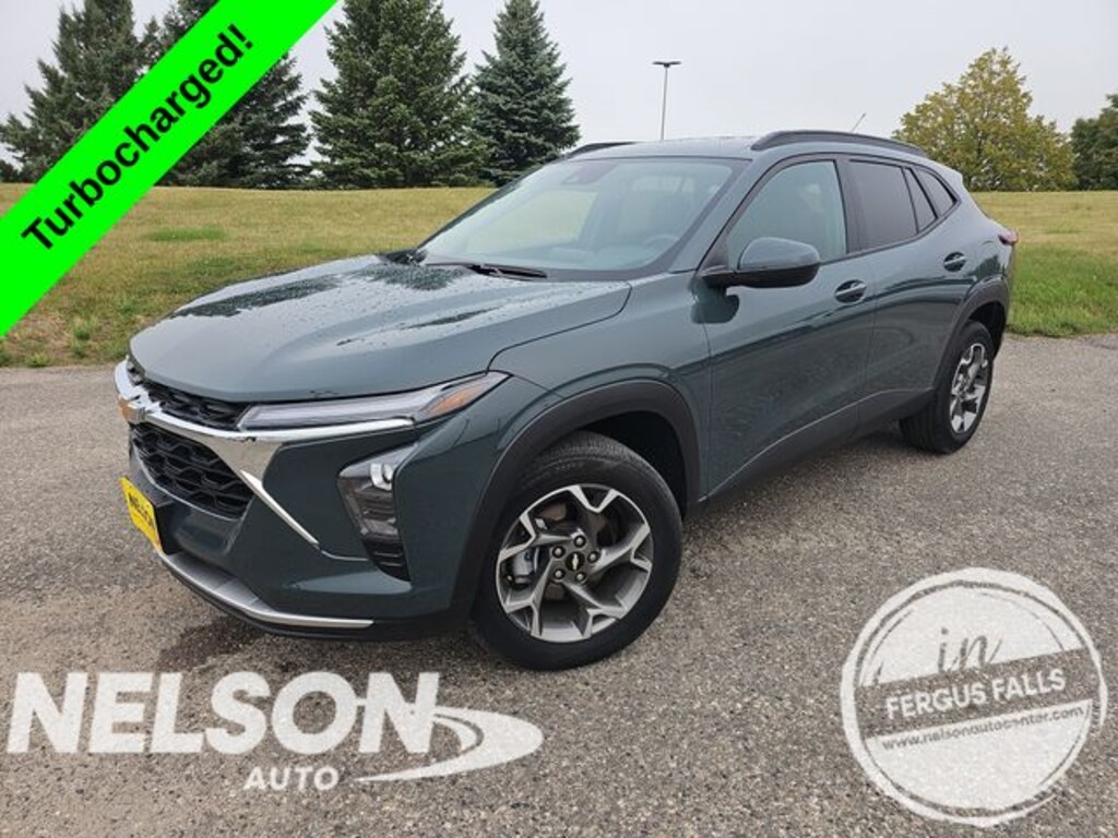 Used 2025 Chevrolet Trax LT SUV